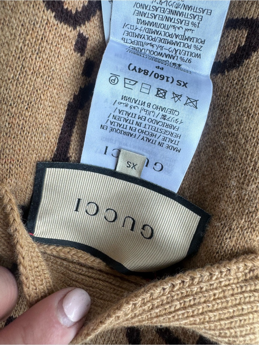 Authentic Gucci oversized reversible cardigan sweater - Picture 12 of 16